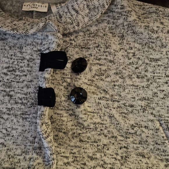 Max Studio Baby Girls 18M Poncho Cape Jacket w Arm Holes Heather Gray EUC - Picture 4 of 8